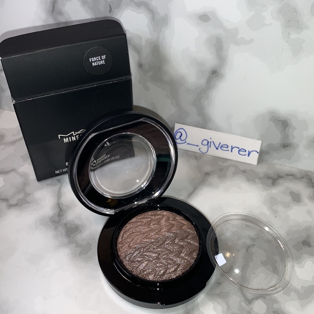 Force Of Nature Mineralized Duo Eyeshadow Collection MAC